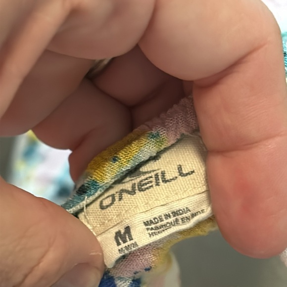 Floral tank - Picture 4 of 4